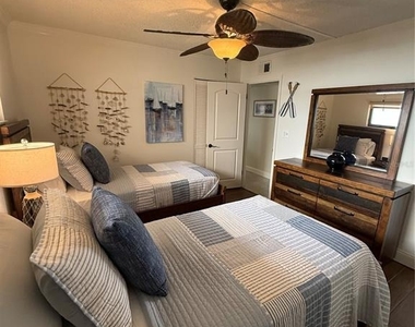 1270 Gulf Boulevard - Photo Thumbnail 26
