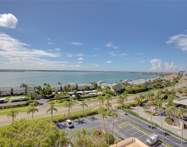 1270 Gulf Boulevard - Photo Thumbnail 31