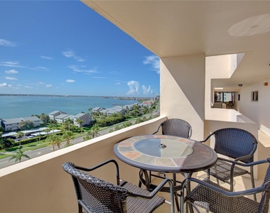 1270 Gulf Boulevard - Photo Thumbnail 30