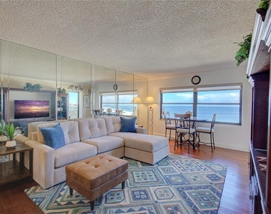 1270 Gulf Boulevard - Photo Thumbnail 12