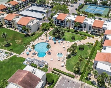 895 S Gulfview Boulevard - Photo Thumbnail 1
