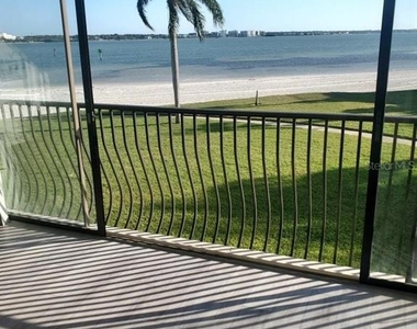 895 S Gulfview Boulevard - Photo Thumbnail 33