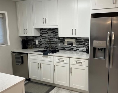 845 S Gulfview Boulevard - Photo Thumbnail 5