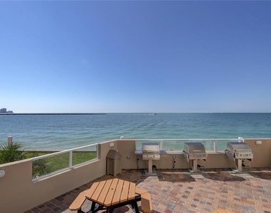 440 S Gulfview Boulevard - Photo Thumbnail 32