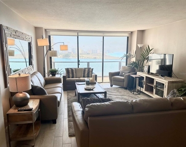 440 S Gulfview Boulevard - Photo Thumbnail 10