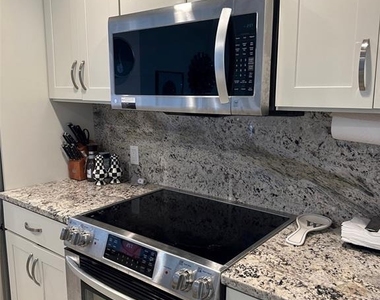 440 S Gulfview Boulevard - Photo Thumbnail 6