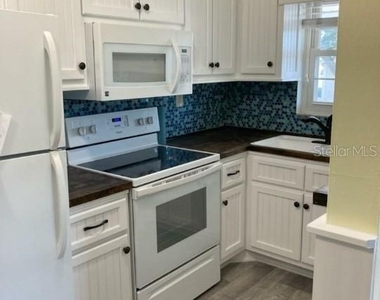 14531 Walsingham Road - Photo Thumbnail 2