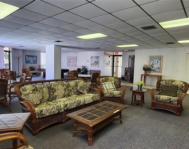 6219 Palma Del Mar Boulevard S - Photo Thumbnail 17