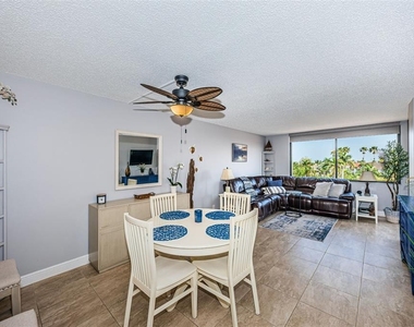 6295 Bahia Del Mar Circle - Photo Thumbnail 4