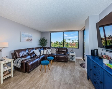 6295 Bahia Del Mar Circle - Photo Thumbnail 11