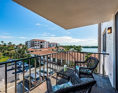 6295 Bahia Del Mar Circle - Photo Thumbnail 31