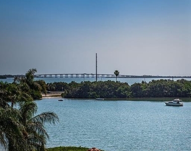 6295 Bahia Del Mar Circle - Photo Thumbnail 25