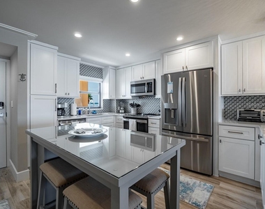 1270 Gulf Boulevard - Photo Thumbnail 2