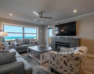 1270 Gulf Boulevard - Photo Thumbnail 9