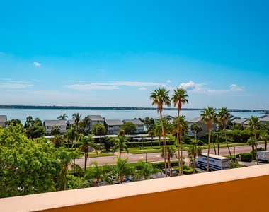 1270 Gulf Boulevard - Photo Thumbnail 28