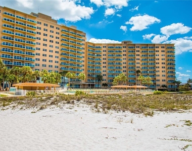 880 Mandalay Avenue - Photo Thumbnail 30
