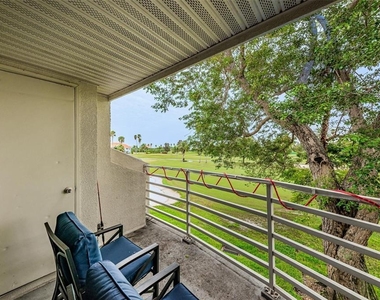 6077 Bahia Del Mar Boulevard - Photo Thumbnail 13