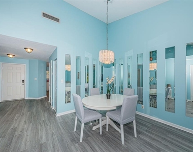 6077 Bahia Del Mar Boulevard - Photo Thumbnail 4