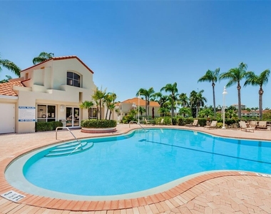 6151 Bahia Del Mar Boulevard - Photo Thumbnail 16