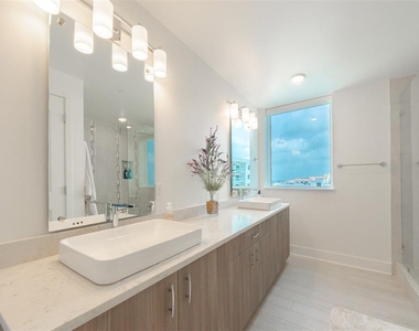 15 Avalon Street - Photo Thumbnail 17