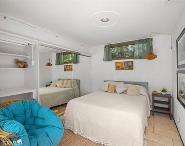 146 Chiquita Street - Photo Thumbnail 15