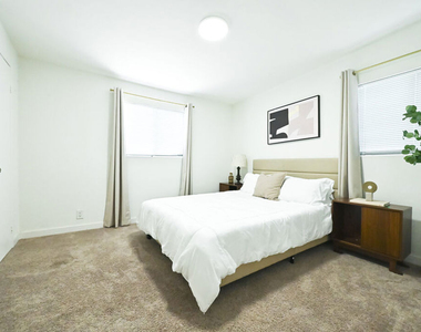 11839 205th Street - Photo Thumbnail 16