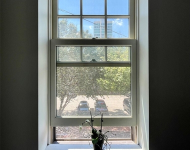 5 W Walnut Street - Photo Thumbnail 13