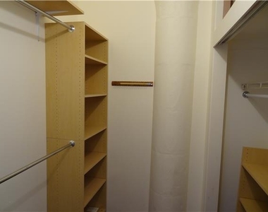 80 Bay Street - Photo Thumbnail 18