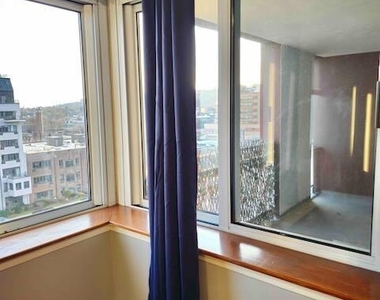 80 Bay Street - Photo Thumbnail 16