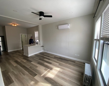 2658 W Huron St - Photo Thumbnail 0