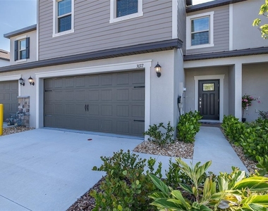 3072 Hover Hall Lane - Photo Thumbnail 7