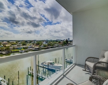 415 Island Way - Photo Thumbnail 42