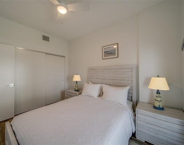 415 Island Way - Photo Thumbnail 23