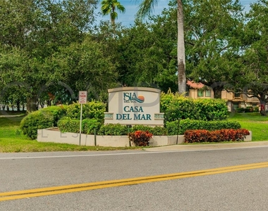 6177 Sun Boulevard - Photo Thumbnail 13