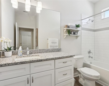 7616 Washington Street - Photo Thumbnail 6