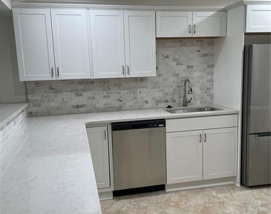 845 S Gulfview Boulevard - Photo Thumbnail 3