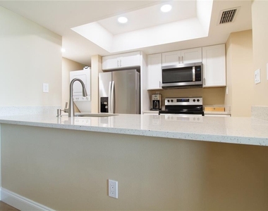 440 S Gulfview Boulevard - Photo Thumbnail 10
