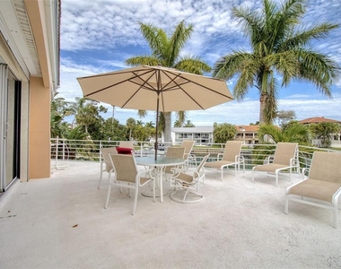 131 Sands Point Drive - Photo Thumbnail 24