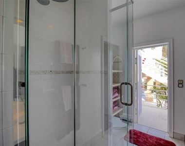 131 Sands Point Drive - Photo Thumbnail 22