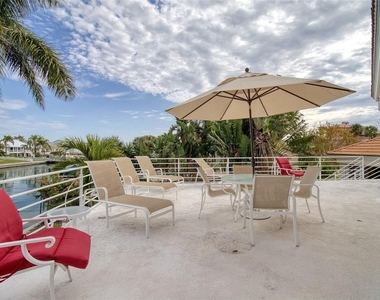 131 Sands Point Drive - Photo Thumbnail 25