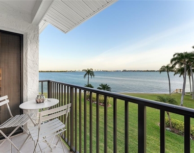 6287 Bahia Del Mar Circle - Photo Thumbnail 38