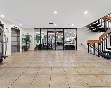 6287 Bahia Del Mar Circle - Photo Thumbnail 41