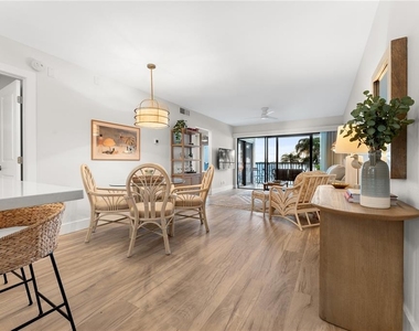 6287 Bahia Del Mar Circle - Photo Thumbnail 18