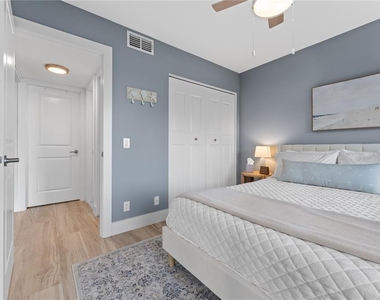 6287 Bahia Del Mar Circle - Photo Thumbnail 23
