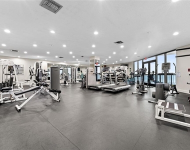 6287 Bahia Del Mar Circle - Photo Thumbnail 42