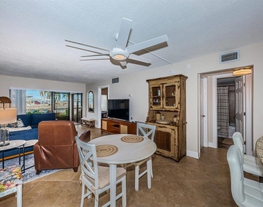 6365 Bahia Del Mar Boulevard - Photo Thumbnail 3