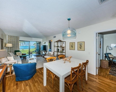 6295 Bahia Del Mar Circle - Photo Thumbnail 7