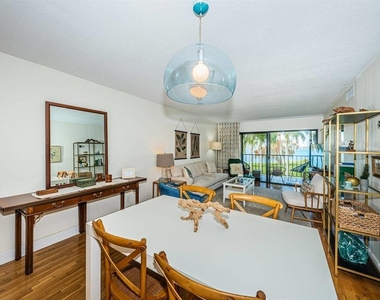 6295 Bahia Del Mar Circle - Photo Thumbnail 11