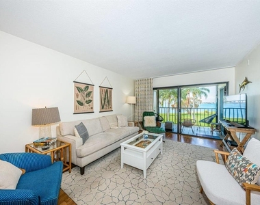 6295 Bahia Del Mar Circle - Photo Thumbnail 8