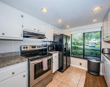 6268 Palma Del Mar Boulevard S - Photo Thumbnail 9